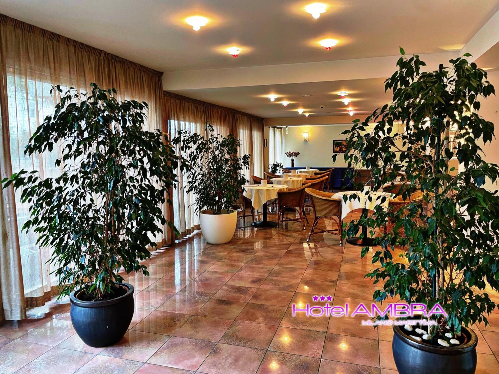 Hotel Ambra Milano Marittima Zewnętrze zdjęcie