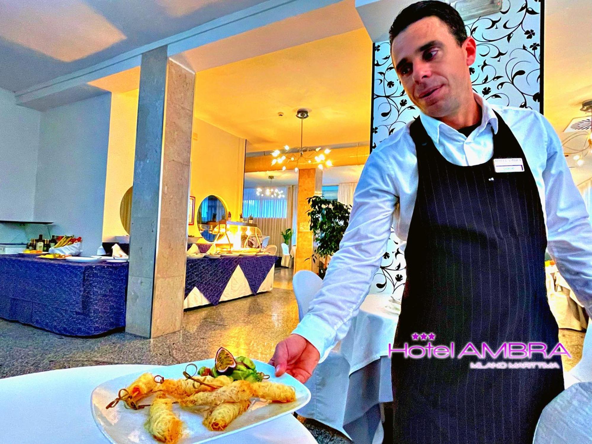 Hotel Ambra Milano Marittima Zewnętrze zdjęcie
