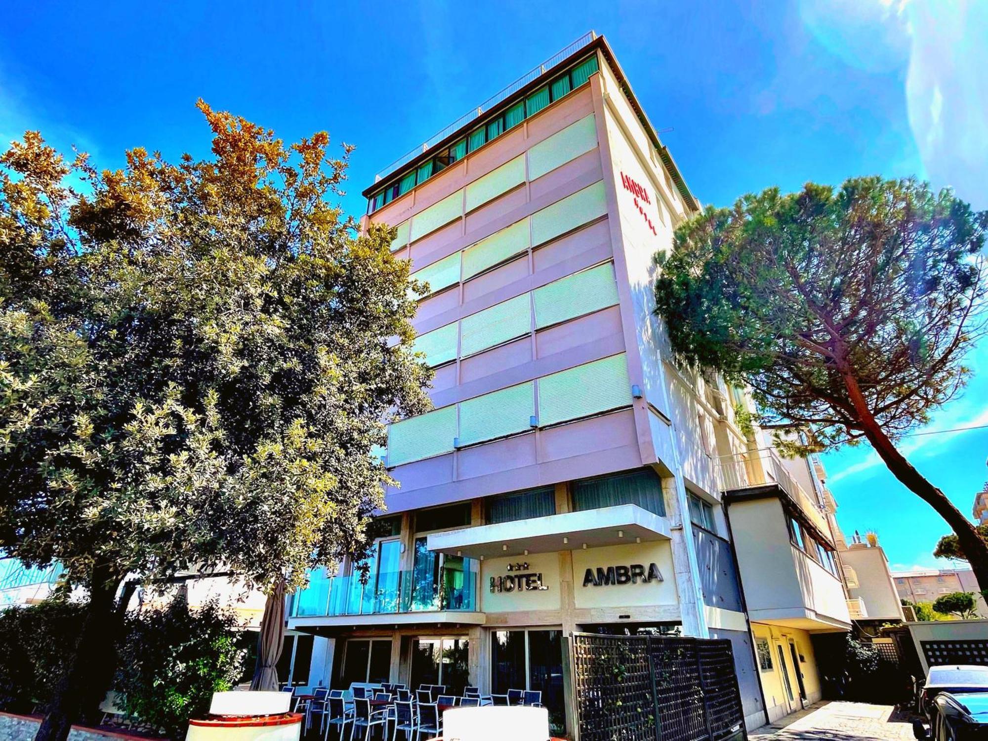 Hotel Ambra Milano Marittima Zewnętrze zdjęcie